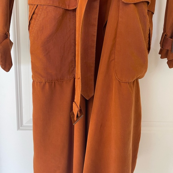 Zara Trenchcoat - Picture 8 of 16